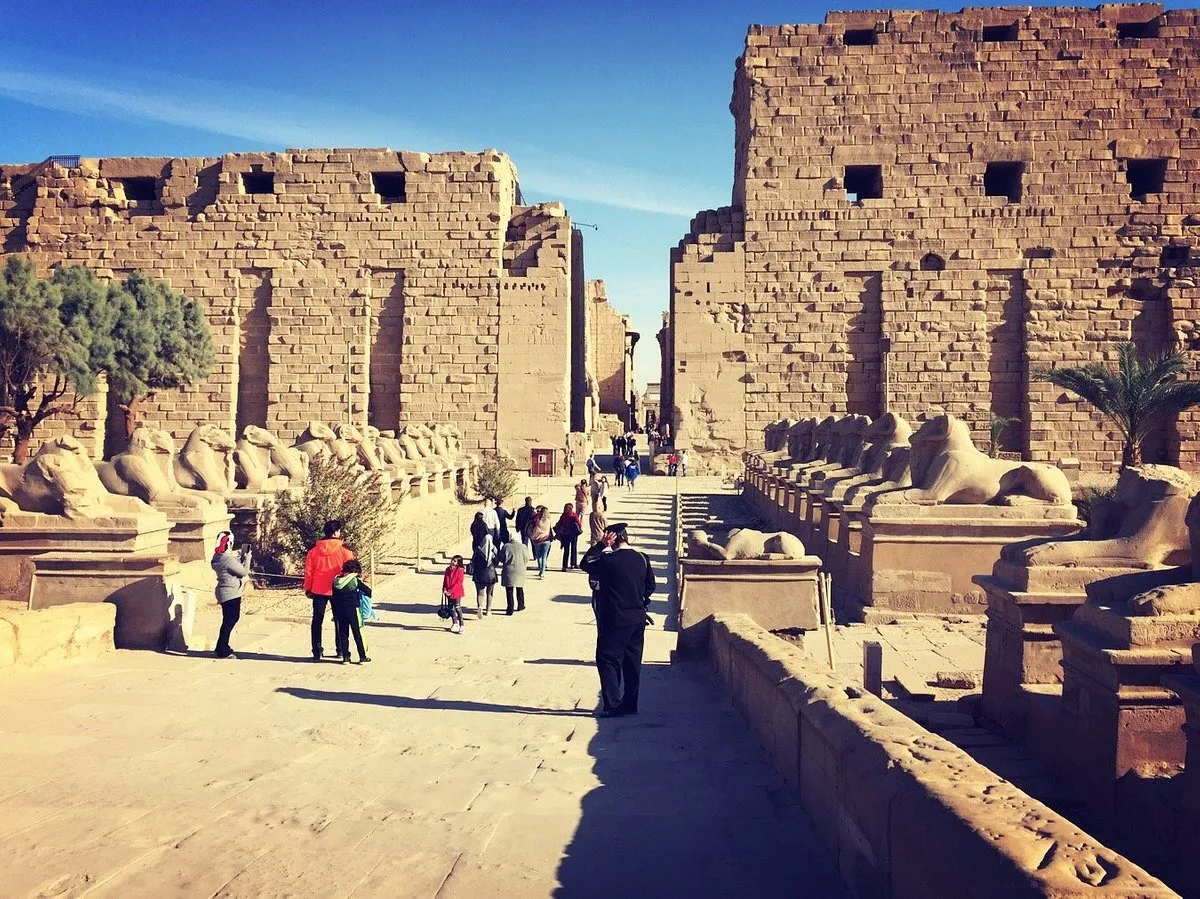 A screenshot of https://www.tripadvisor.ie/Attraction_Review-g294205-d459885-Reviews-Temple_of_Karnak-Luxor_Nile_River_Valley.html